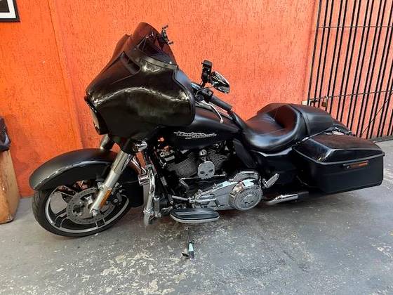 HARLEY-DAVIDSON STREET GLIDE SPECIAL HARLEY-DAVIDSON STREET GLIDE SPECIAL